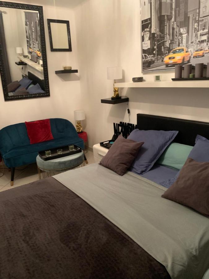 Chambre Dans Guest House Borrigo Ментона Экстерьер фото